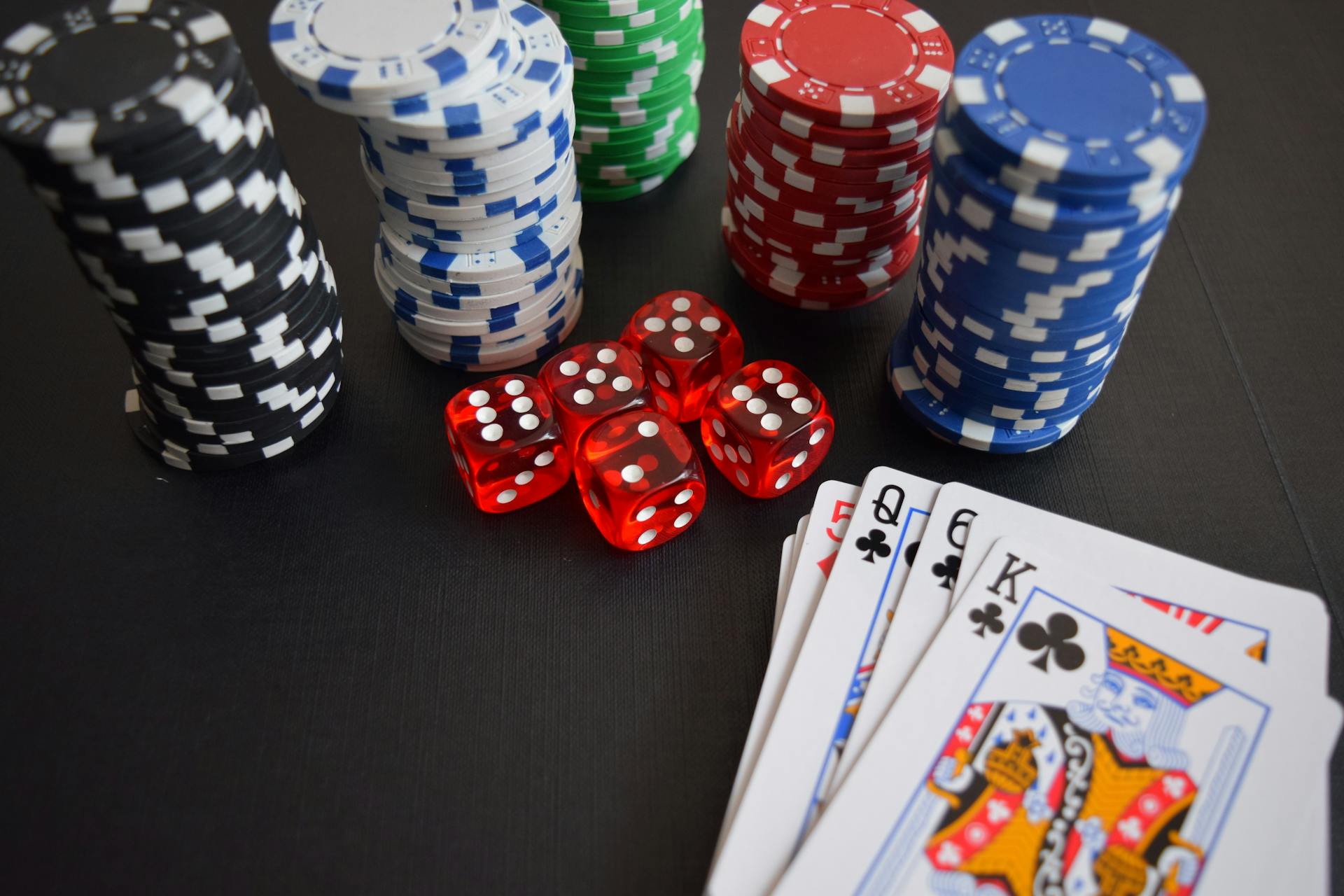Online Casino Scams: How Internet Gambling Sites Defraud Players